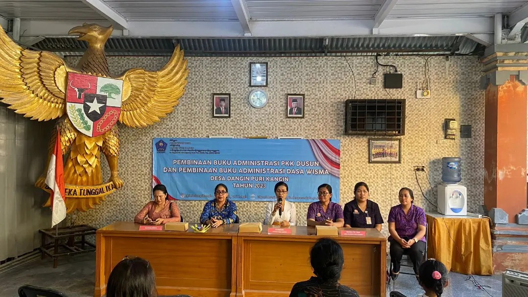 PEMBINAAN ADMINISTRASI PKK DUSUN DAN DASA WISMA