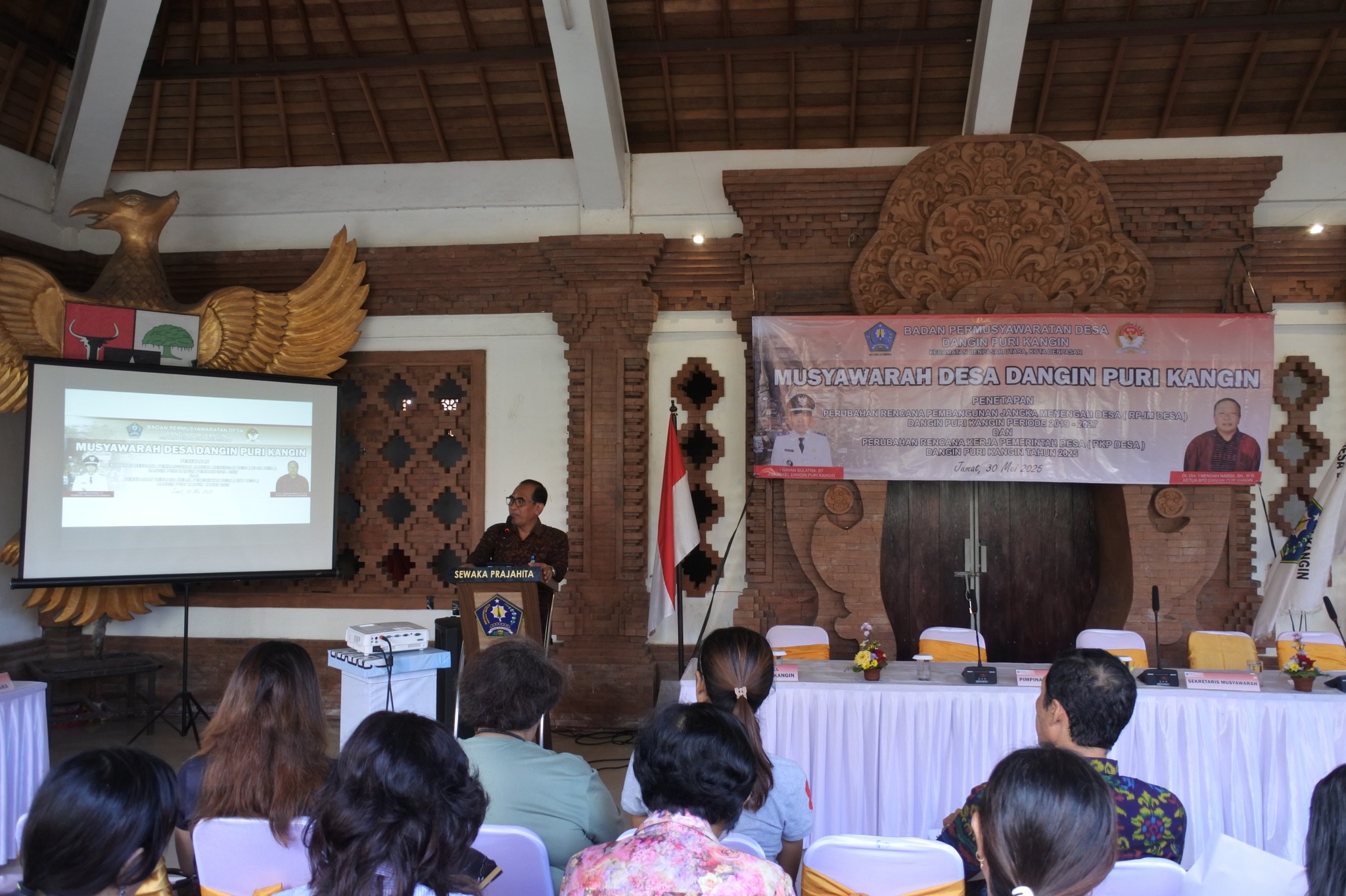 MUSYAWARAH DESA DANGIN PURI KANGIN