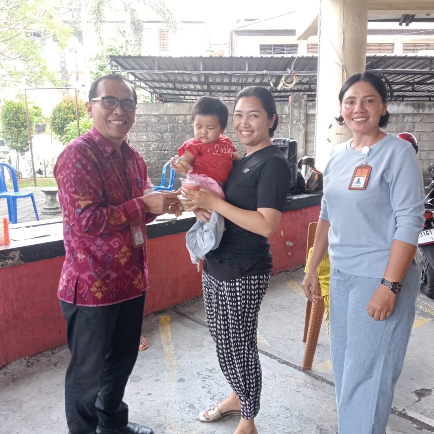 PELAKSANAAN KEGIATAN POSYANDU