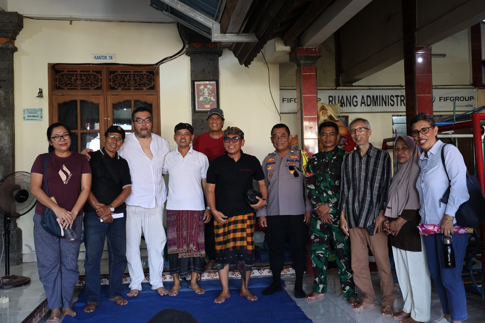MEDIASI LAPORAN WARGA TERKAIT KELUHAN WARGA TERHADAP ANJING MILIK TETANGGA PELAPOR YANG MENGGANGGU KENYAMANAN LINGKUNGAN