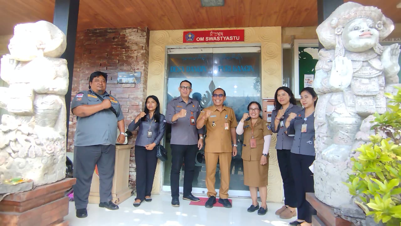 KUNJUNGAN BAWASLU KOTA DENPASAR TERKAIT SADAR DEMOKRASI DARI MASYARAKAT DESA